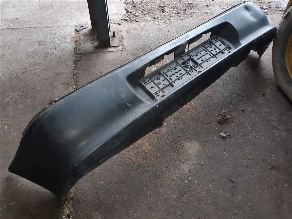 Suzuki Swift II 96-03 Hátsó Lökhárító 1. kép