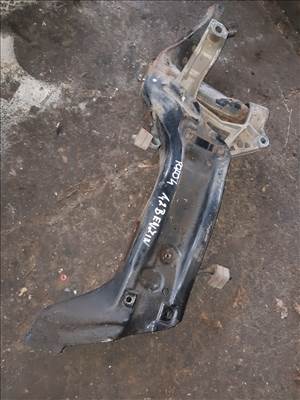Volkswagen Polo 9N Első Bölcső