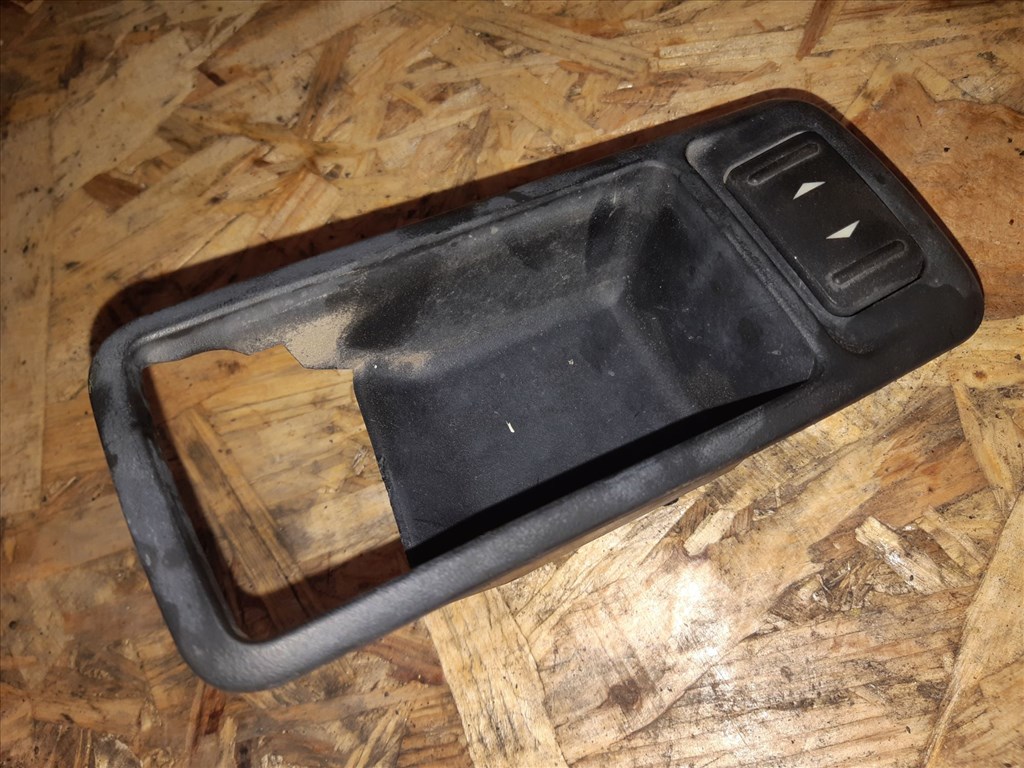 Ford Focus II Jobb Elsõ Ablakemelõ Kapcsoló 3M51-226A36-AFW 1. kép