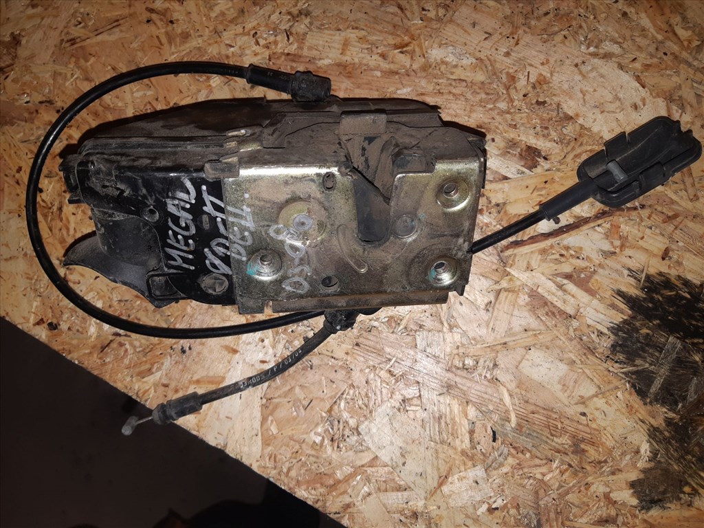 Renault Megane II Bal Elsõ Ablakemelõ  Központizár Kapcsoló 1. kép