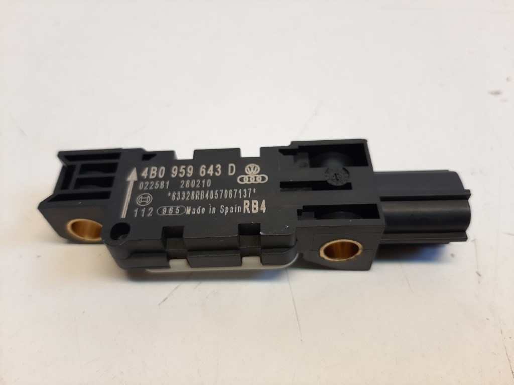 Audi A3 (8P) bal hátsó légzsák oldalütés érzékelõ 4B0959643D 2. kép