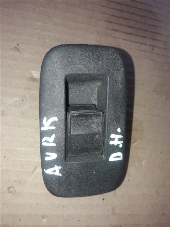 Toyota Auris Hátsó Ablakemelõ Kapcsoló 1. kép