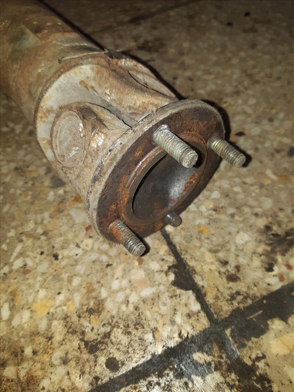 Lada Niva Hátsó Kardán Tengely 2. kép