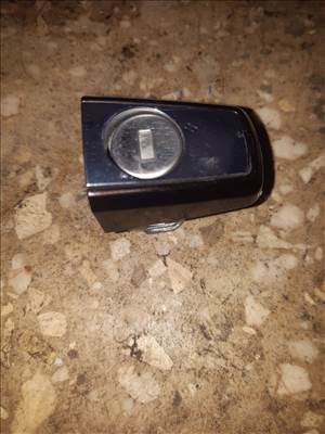 Opel Zafira C Bal Első Ajtó Zárbetét N0503740