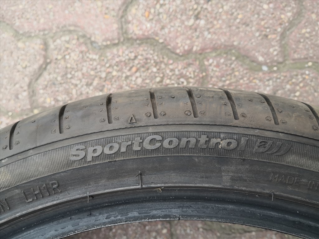 1db 225/40R18 Fulda nyári gumit keresek vennék. 3. kép