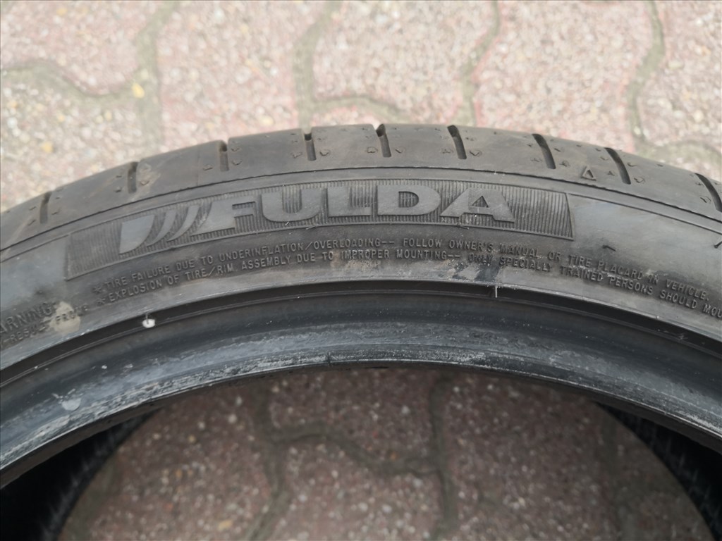 1db 225/40R18 Fulda nyári gumit keresek vennék. 2. kép