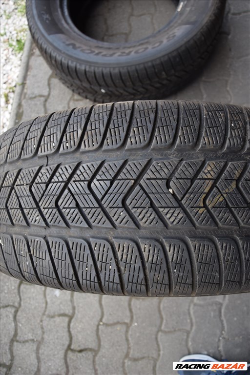  265/6517" újszerű Pirelli téli gumi gumi 2. kép