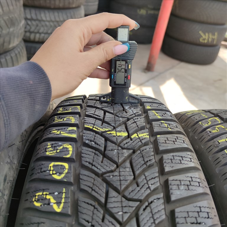  205/55 R16 Dunlop téli gumi 85000ft a 4db/284/ 3. kép