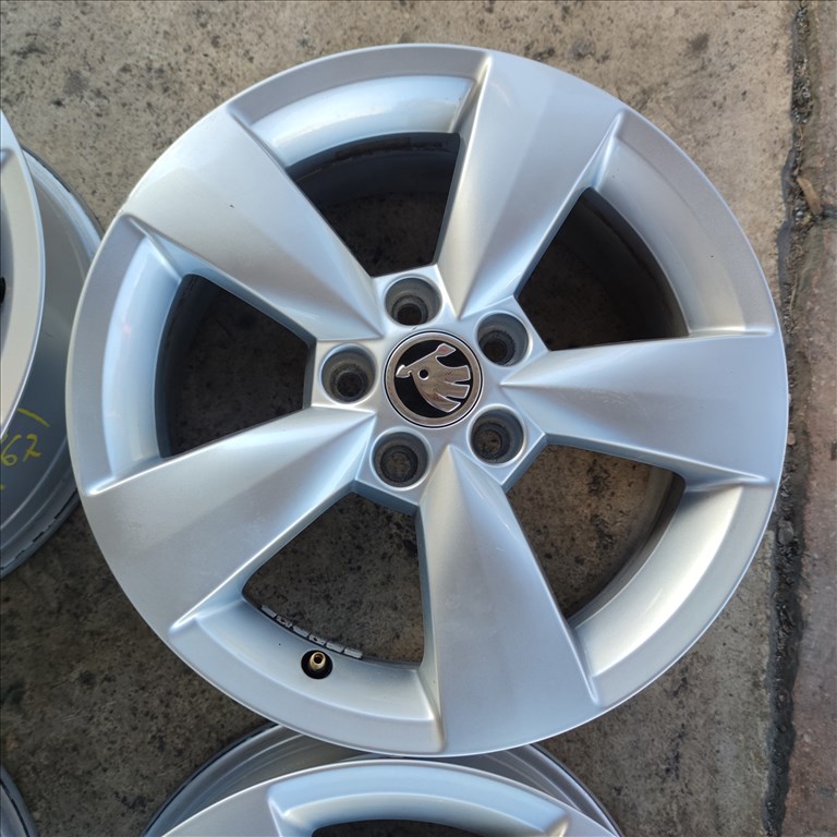 5x100 15 Gyári Skoda alufelni 90000ft a 4db/267/ 2. kép