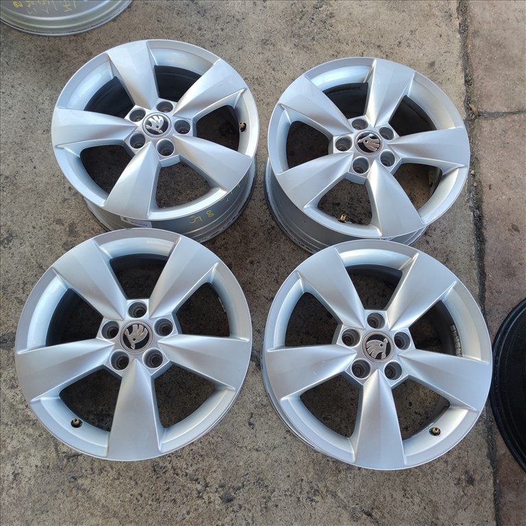 5x100 15 Gyári Skoda alufelni 90000ft a 4db/267/ 5. kép