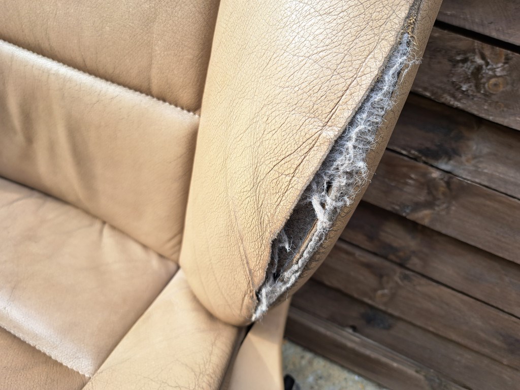 BMW E46 coupe bézs motoros memóriás bõr ülés bõrbelsõ ülés ülésszett belsõ - foglalkozás 4. kép