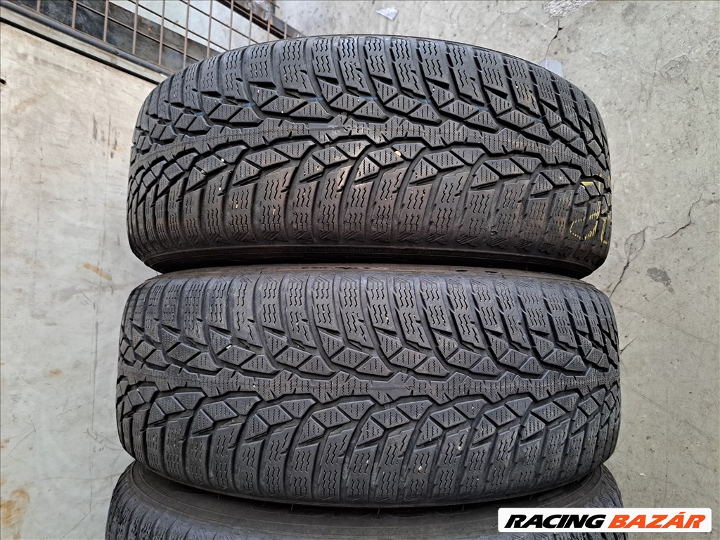 4db 205/60 R16 Nokian WR D4 Téli gumi eladó!!! (DOT2017) ára! 7500Ft/db 2. kép