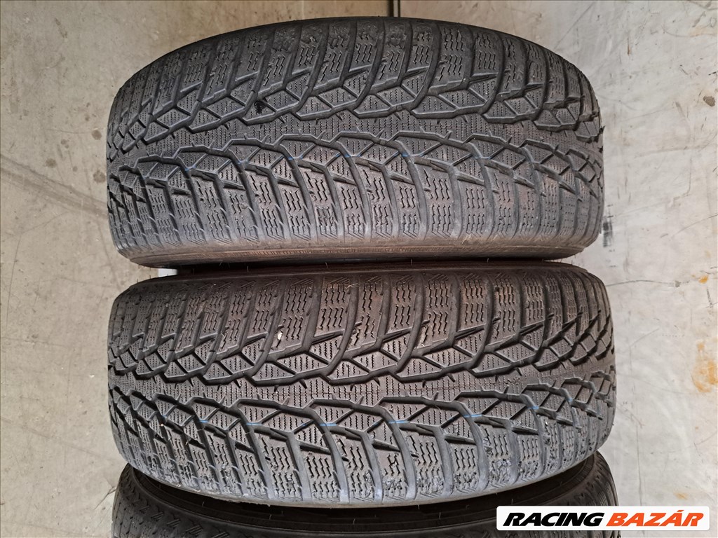 4db 205/60 R16 Nokian WR D4 Téli gumi eladó!!! (DOT2017) ára! 7500Ft/db 3. kép