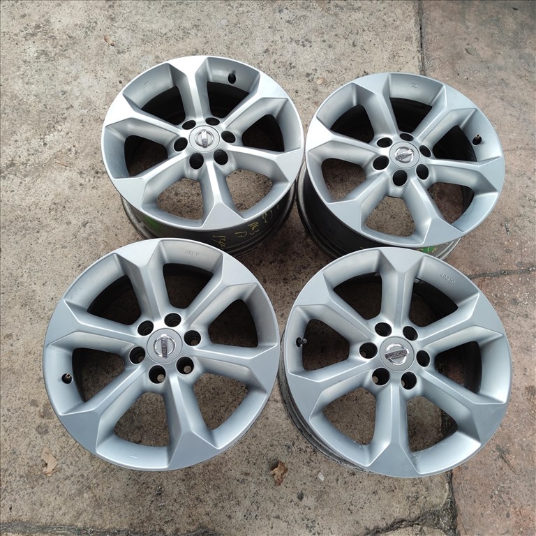 6x114,3 17 Gyári Nissan alufelni 130000ft a 4db/100/ 5. kép