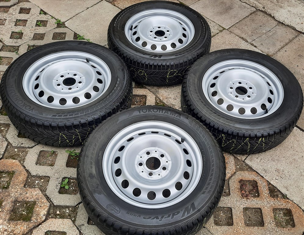  5x112 Mercedes Lemezfelni 16" Vito, V-Class 2. kép