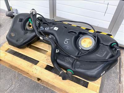 BMW E90, E91, E92, E93, E84 üzemanyagtartály tank  16117283802 16117163294