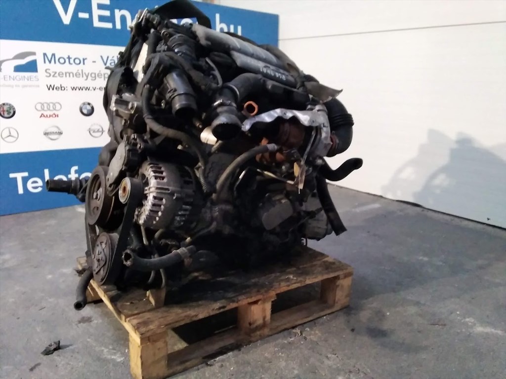 1,6HDI PSA 9H02 bontott motor  3. kép