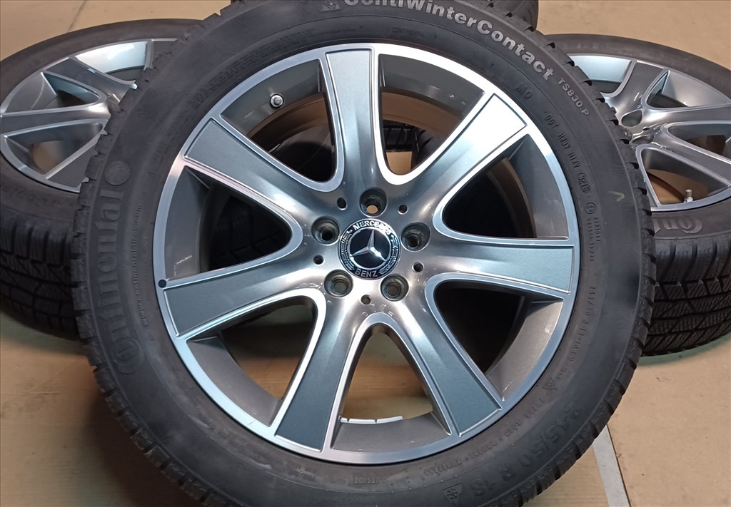 Mercedes W222 S klasse 5x112 8x18 245/50 R18 téli gumikkal 4db.8mm 1. kép