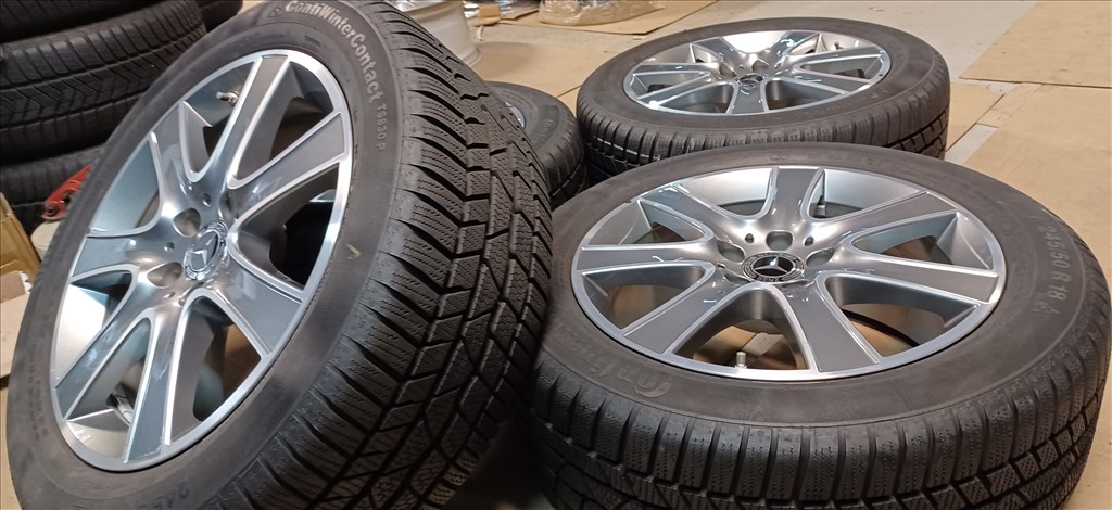 Mercedes W222 S klasse 5x112 8x18 245/50 R18 téli gumikkal 4db.8mm 3. kép