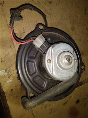 Subaru Justy Fûtőmotor 1625005560