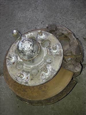 Opel Campo Jobb Első Csonkállvány Kerékaggyal + Féknyereg