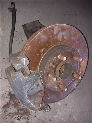 Ford Focus III Bal Első Csonkállvány Kerékaggyal  Féknyereg  ABS Jeladó AV61-3K171-C1