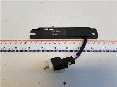 Hyundai IX35 (ELH) központizár antenna 954202S310