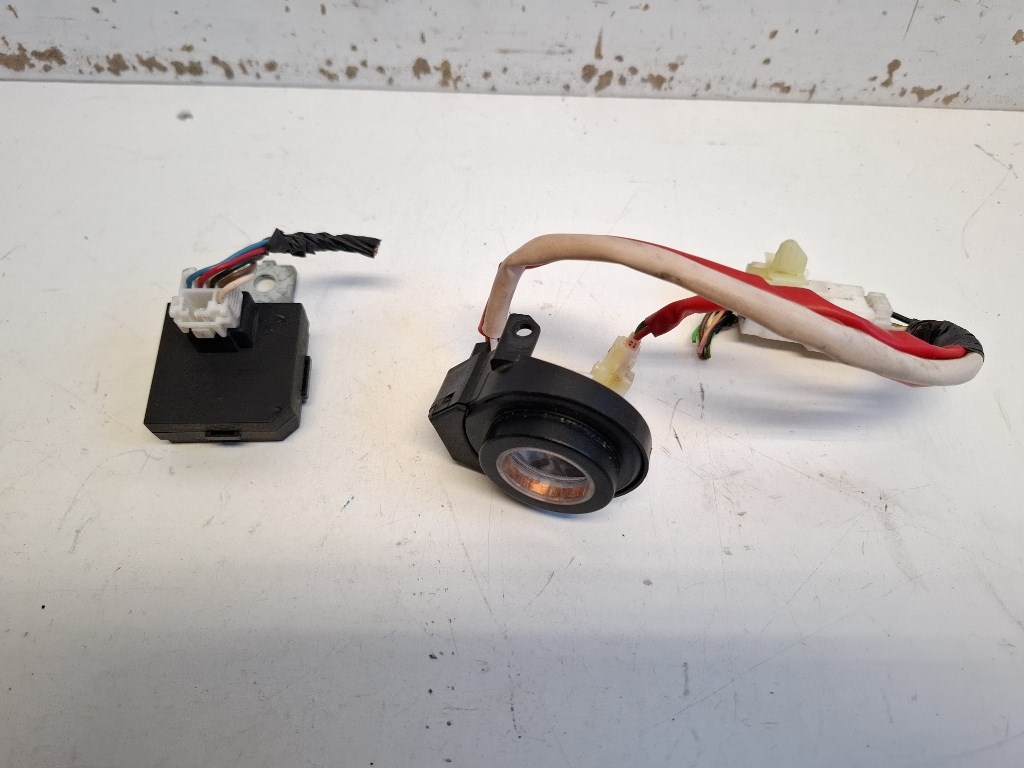 Kia Sportage (SL) motorvezérlõ 391012F565 0281017045 3. kép