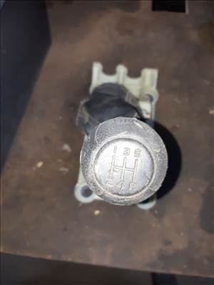 Suzuki SX4 Váltó Kulissza