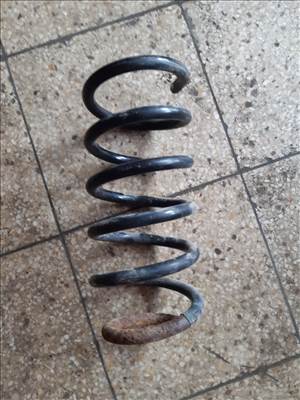 Renault Trafic Első Rugó