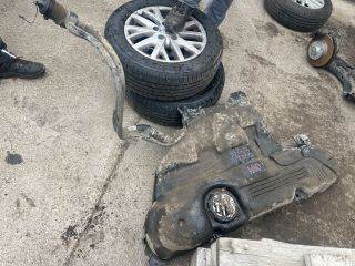 RENAULT FLUENCE (L30) Tank