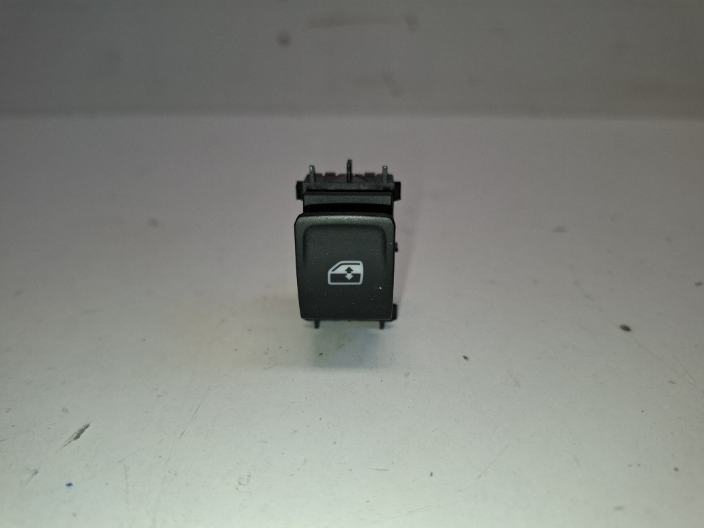 Seat Arona jobb hátsó ablakemelõ kapcsoló 5G0959855P 1. kép