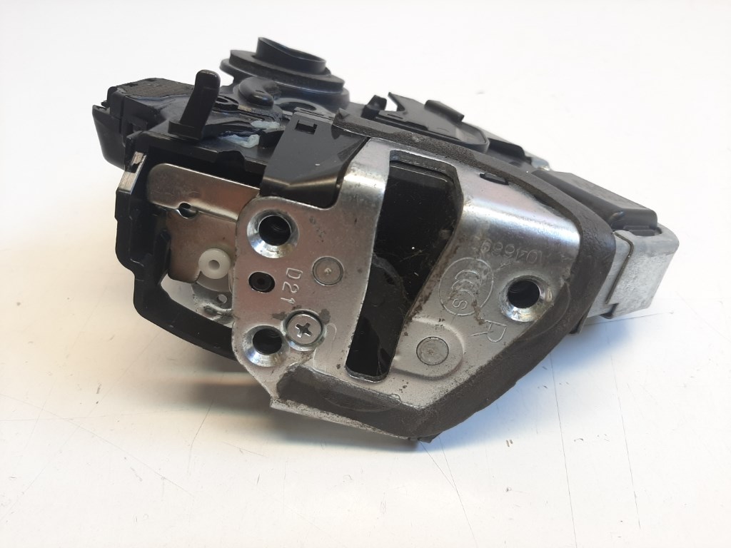 Toyota Auris (E180) jobb hátsó ajtózár 3. kép