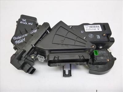 Volkswagen phaeton jobb első fûtéslégterelő 3D0819874B