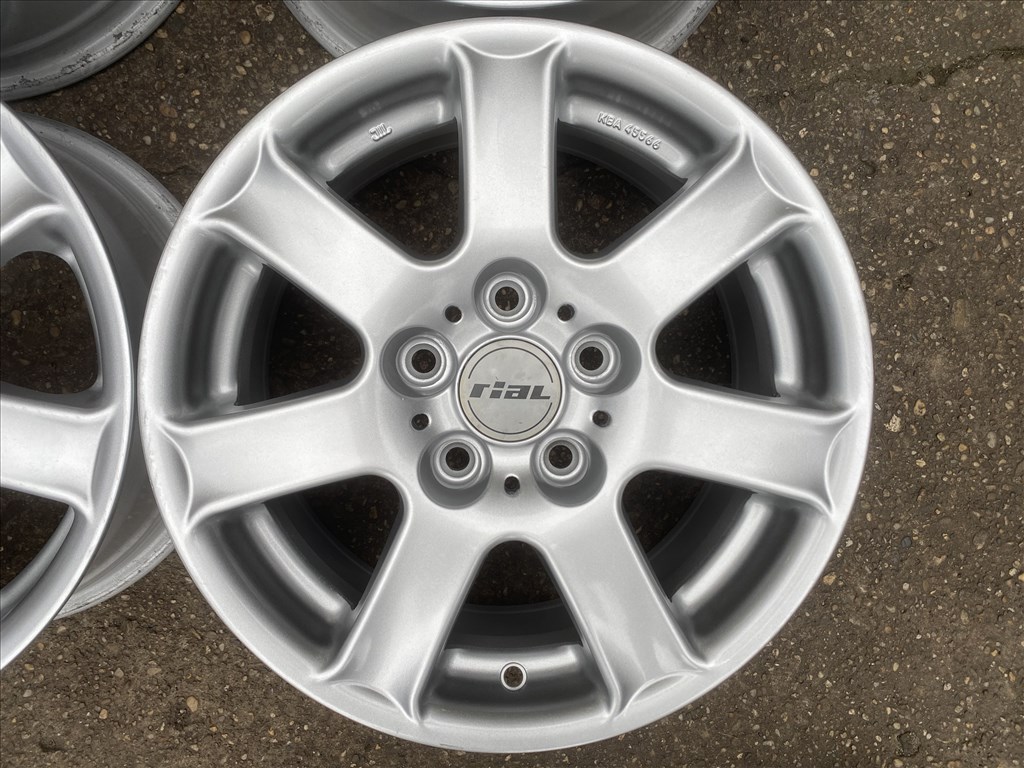 4db Rial 15" VW - Skoda - Seat alufelni. (4118) 2. kép