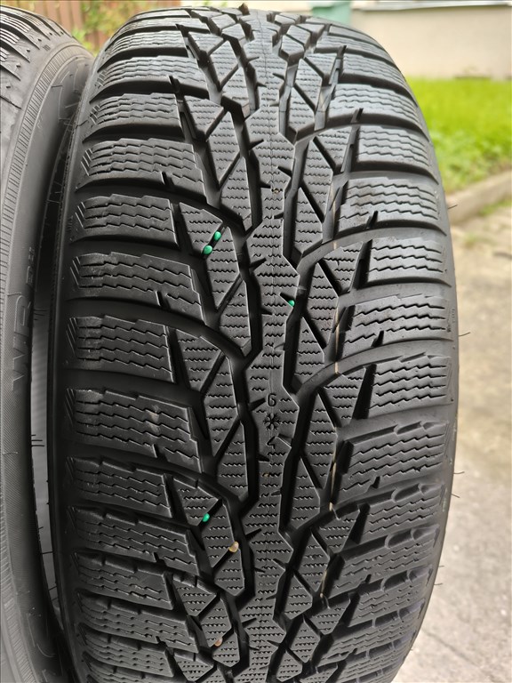  195/5016" 36e/2db újszerű Nokian téli gumi gumi 2. kép