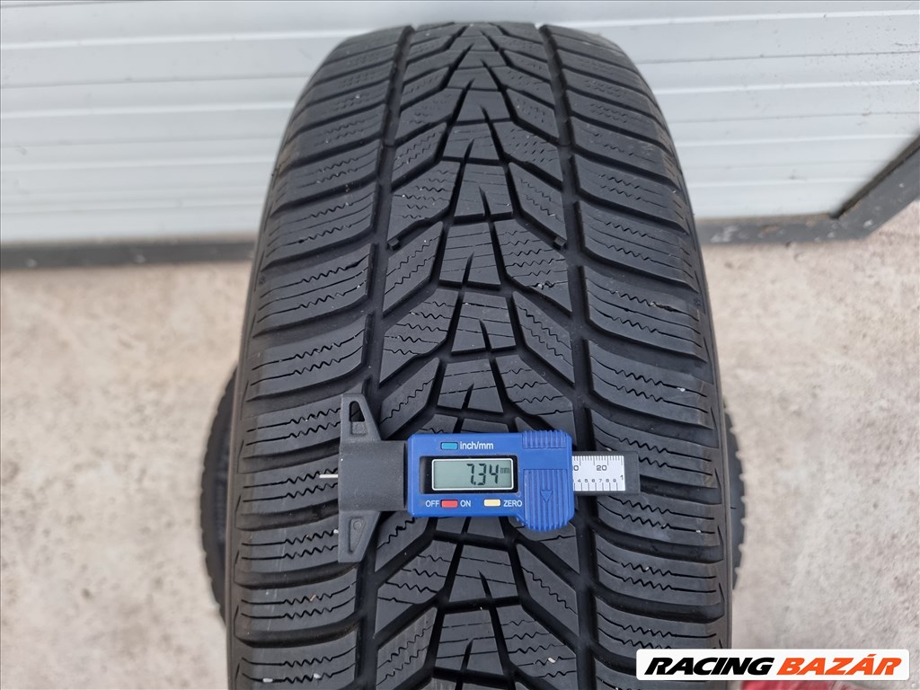 205/55R19 Hankook téli 2db teljesen újszerű állapotban eladó! 1. kép