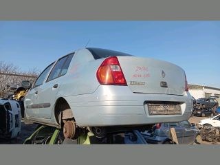 Renault Thalia I Hátsó Lökhárító (Részeivel) *147482* 2. kép