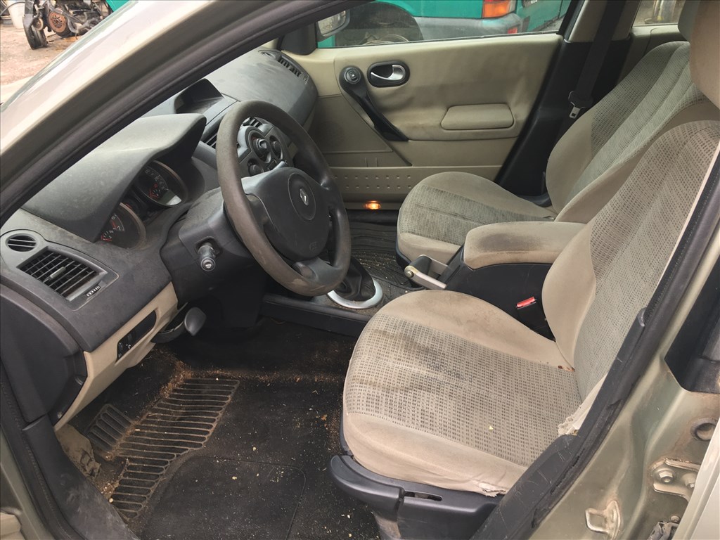 Renault Megane II Bontás, alkatrész  5. kép