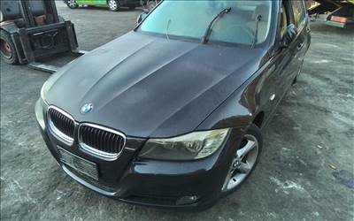 BMW 320 (E90, E91, E92, E93) bontott alkatrészei