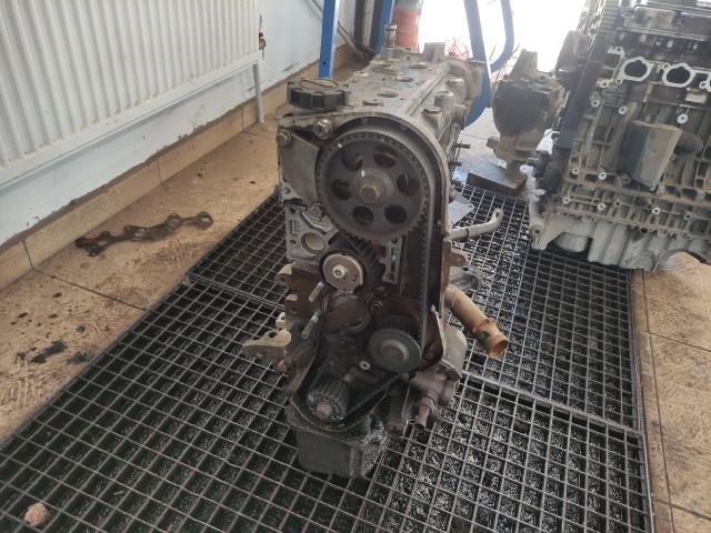 Fiat Punto II 1.4 - Fűzött blokk hengerfejjel  188b10000816971 4. kép