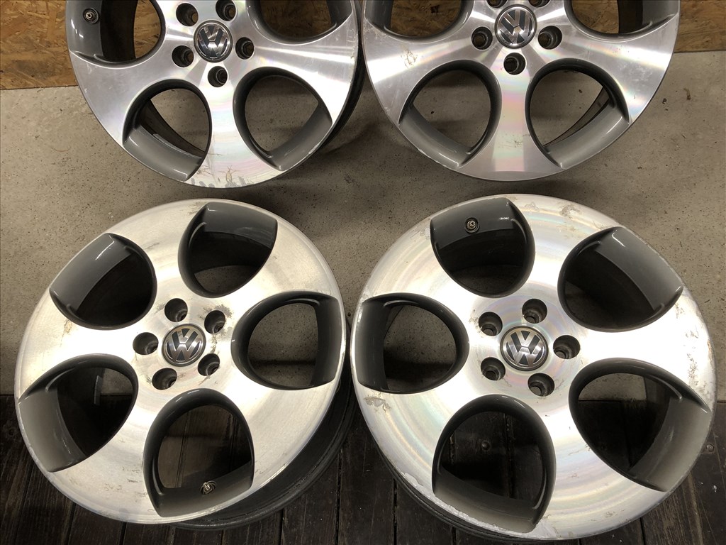 18 colos gyári VW Golf GTI alufelni 18 col 5x112 3. kép
