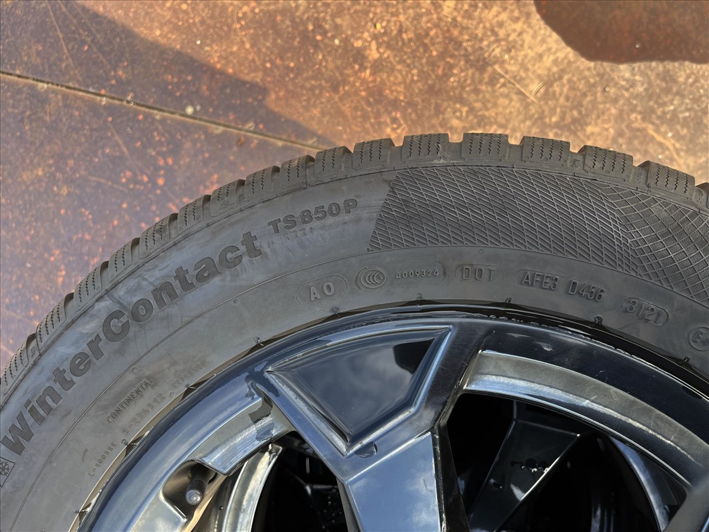 215/65 r17 Continental 2021 téligumi 4db eladó 215/65r17 garnitúra 6. kép