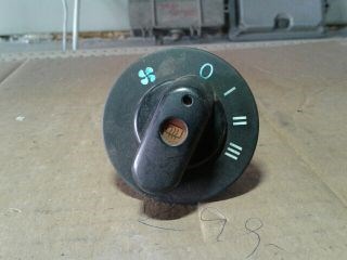 Opel Corsa A Fűtéskapcsoló *29301* gm-90361926 1. kép