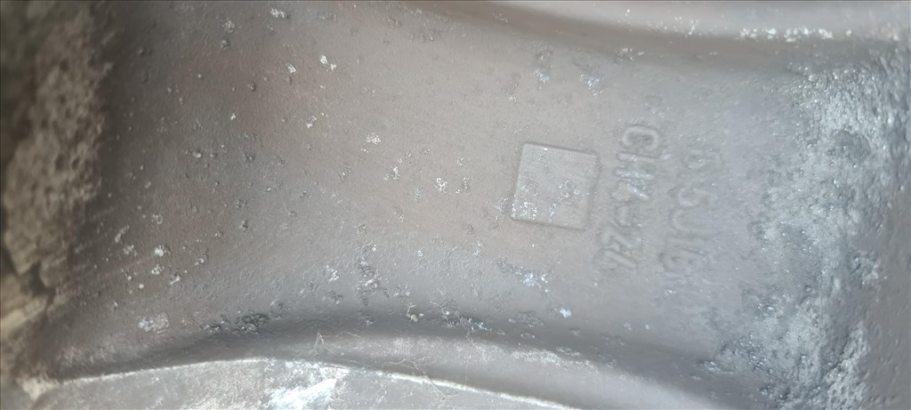  4x108 lyukosztású 16" újszerű (gyári felni) Peugeot alufelni 2. kép