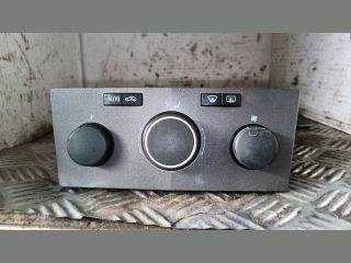 Opel Zafira B Fűtéskapcsoló (Nem klímás) *127215* 901512400003