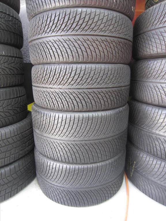  265/35/305/30 R21 MICHELIN PA5 104V 1. kép