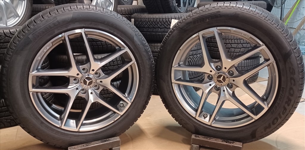 Mercedes W253 AMG GLC 5x112 8x19 235/55 R19 téli gumikkal 4db 5. kép