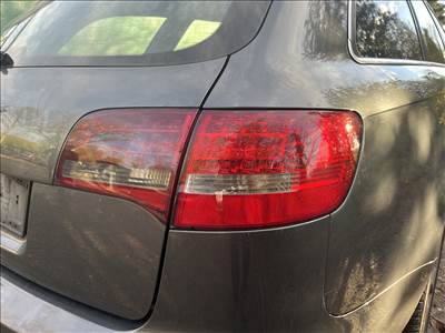 Audi A6 (C6 - 4F) jobb hátsó led lámpa 