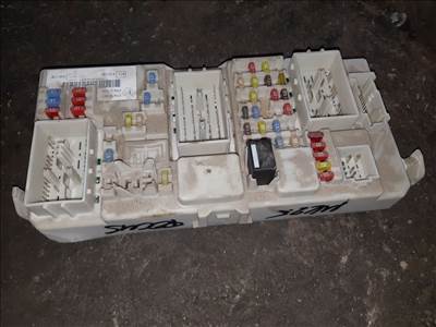 Ford Focus II Biztosítéktábla / Relé Tábla 7M5T-14A073-CE